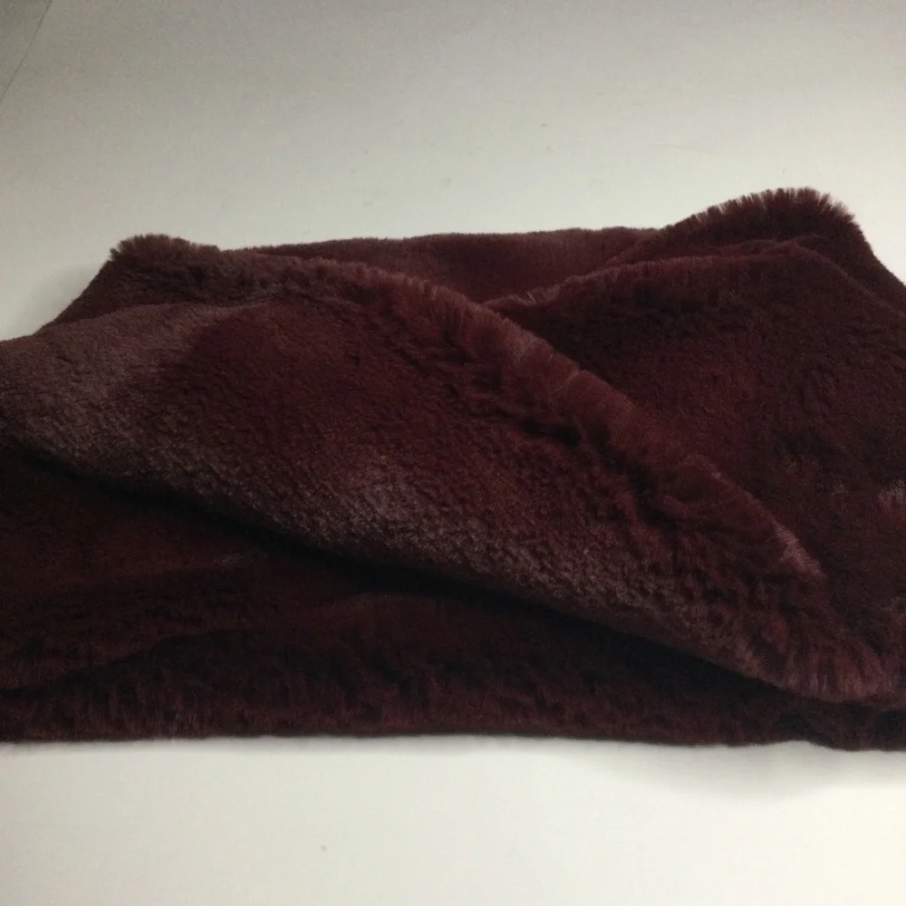 LA FIORENTINA FAUX FUR INFINITY SCARF BURGUNDY OS NWOT